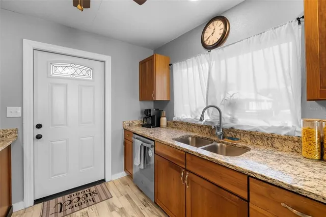 $329,900 | 7121 122nd Avenue East, Parrish, FL 34219