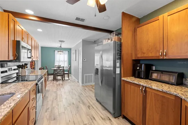 $329,900 | 7121 122nd Avenue East, Parrish, FL 34219