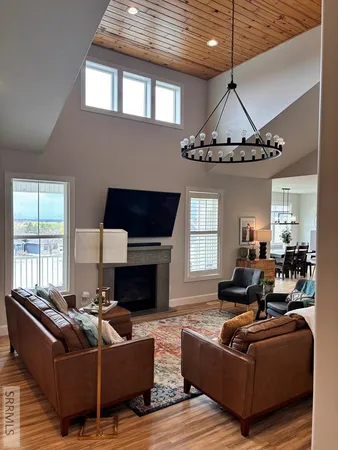 $605,000 | 3112 South Chartwell Garden, Ammon, ID 83406