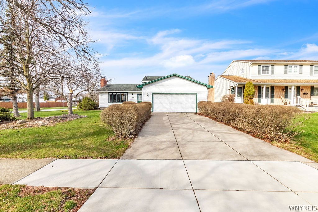 146 North Brier Road Amherst, NY 14228 - Photo 4 of 47