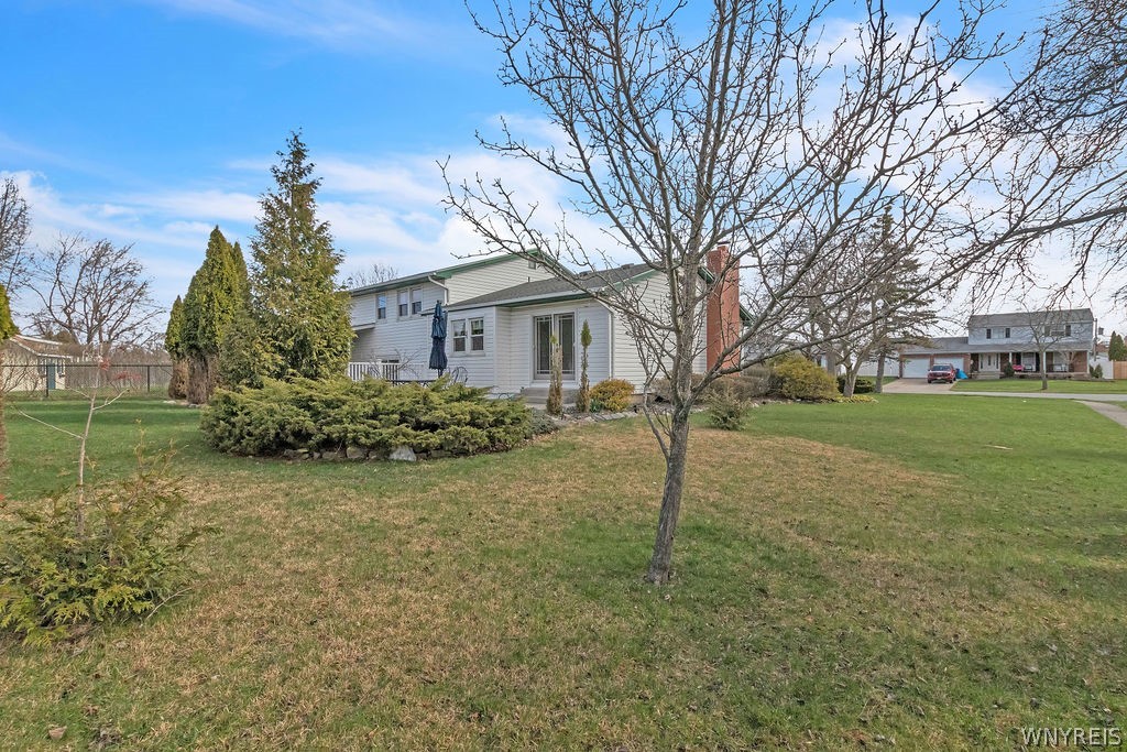 146 North Brier Road Amherst, NY 14228 - Photo 6 of 47