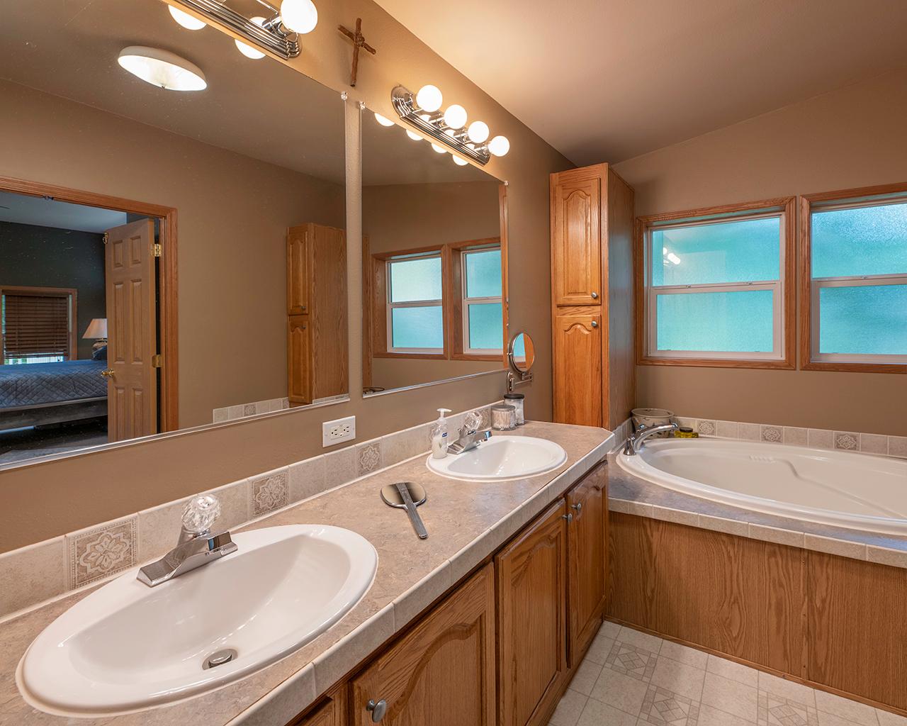 3199 Fish Lake Lane Rhinelander, WI 54501 - Photo 10 of 25 Gallery Image 10