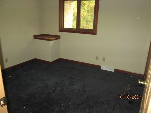 3466 Dallas Road Rockford, IL 61109 - Photo 14 of 19 Gallery Image 14