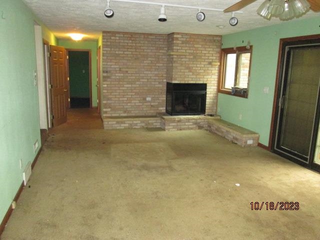 3466 Dallas Road Rockford, IL 61109 - Photo 8 of 19 Gallery Image 8