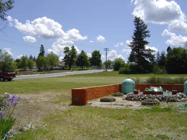 922 South Evergreen Road Spokane, WA 99216 - Photo 3 of 8