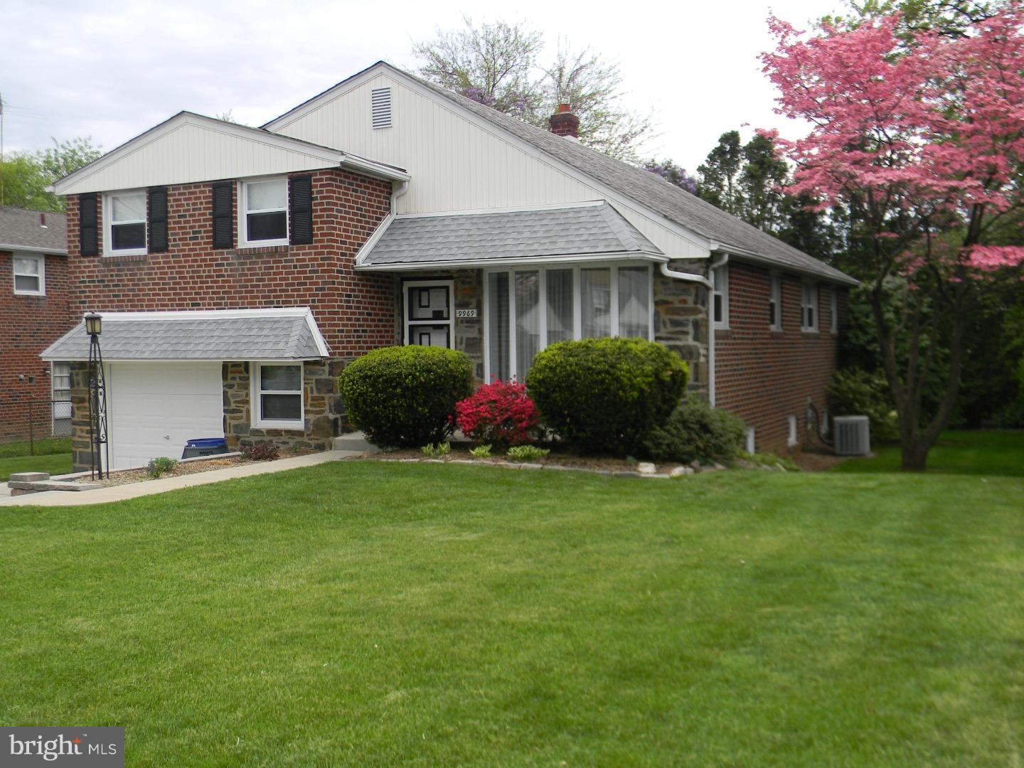9969 Verree Road Philadelphia, PA 19115 - Photo 2 of 25