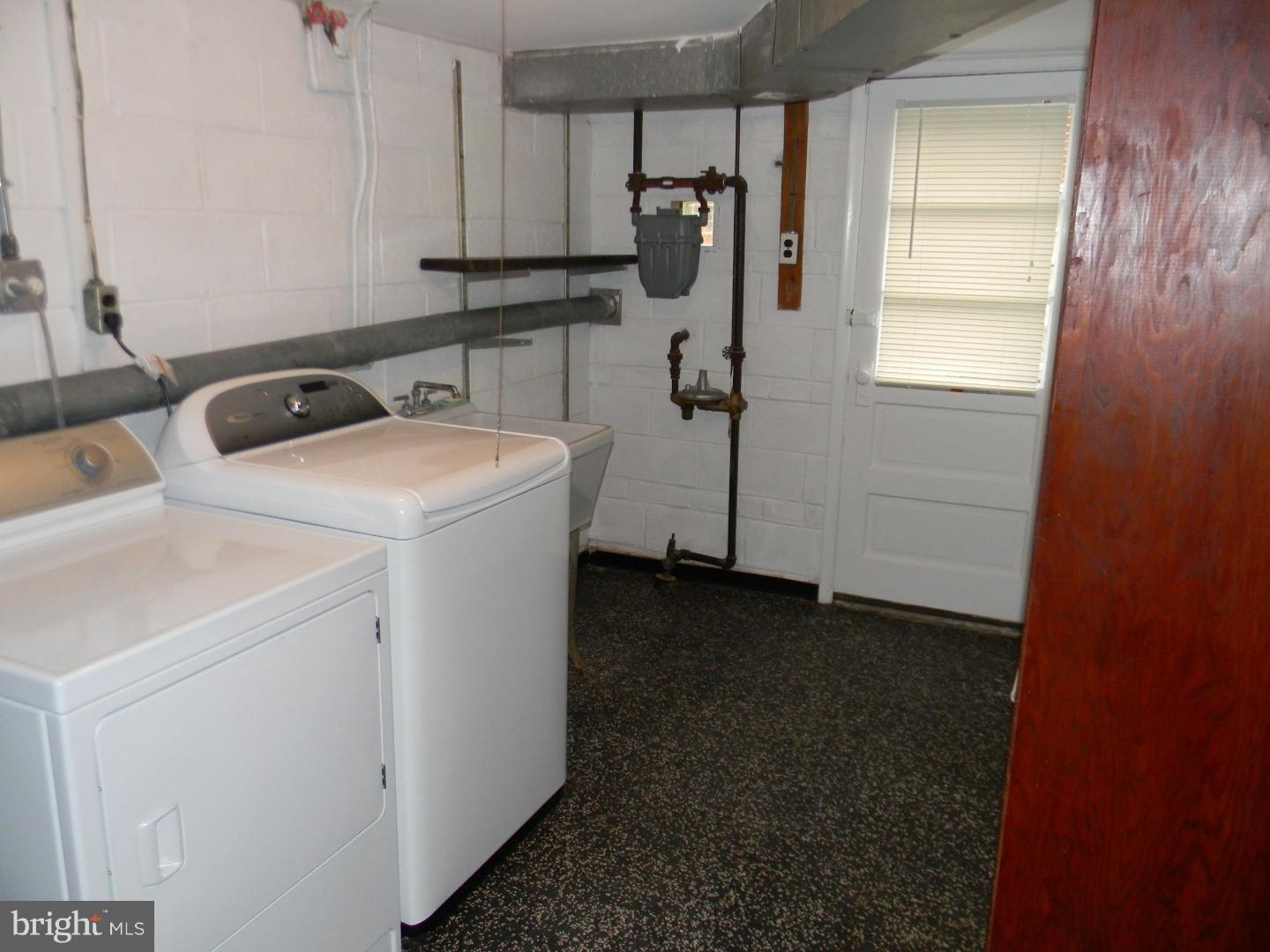 9969 Verree Road Philadelphia, PA 19115 - Photo 23 of 25