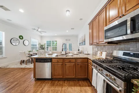 $539,000 | 1007 Kern Street, Houston, TX 77009