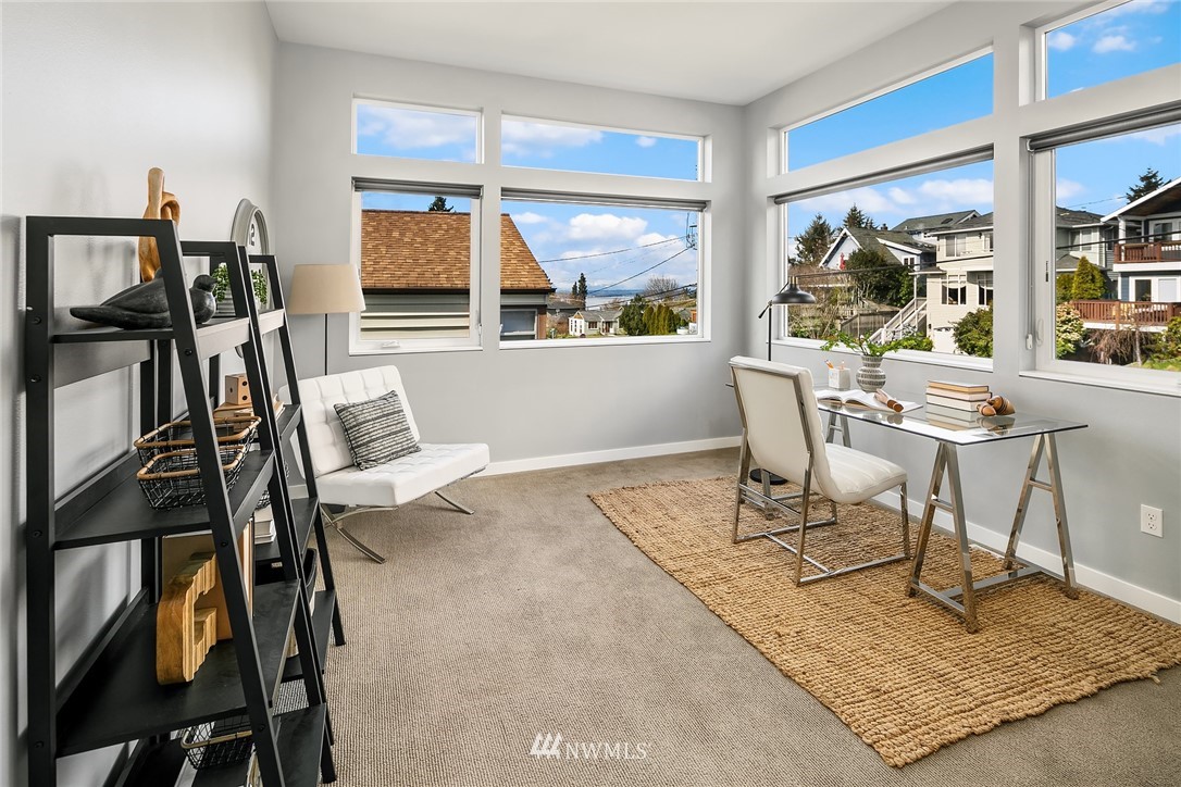3935 Southwest Southern Street Seattle, WA 98136 - Photo 5 of 29