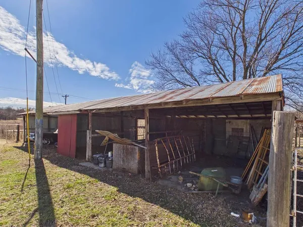 $359,500 | 2317 Maple Road, Fort Scott, KS 66701