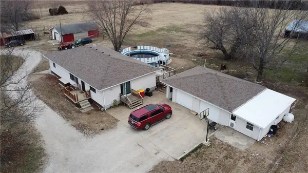 $359,500 | 2317 Maple Road, Fort Scott, KS 66701