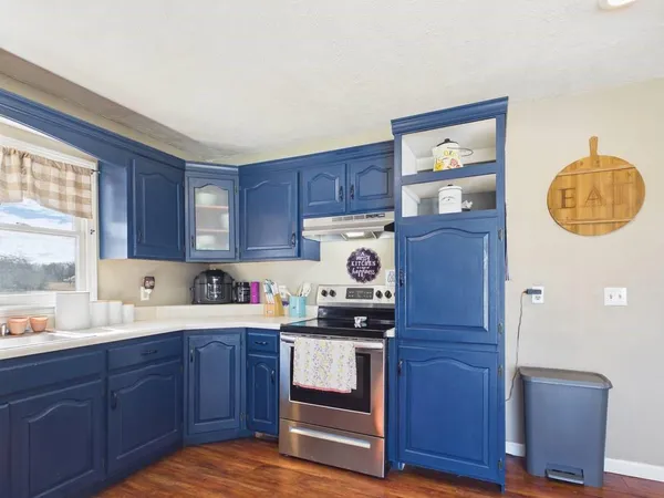 $359,500 | 2317 Maple Road, Fort Scott, KS 66701