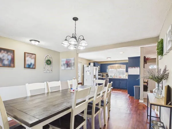 $359,500 | 2317 Maple Road, Fort Scott, KS 66701