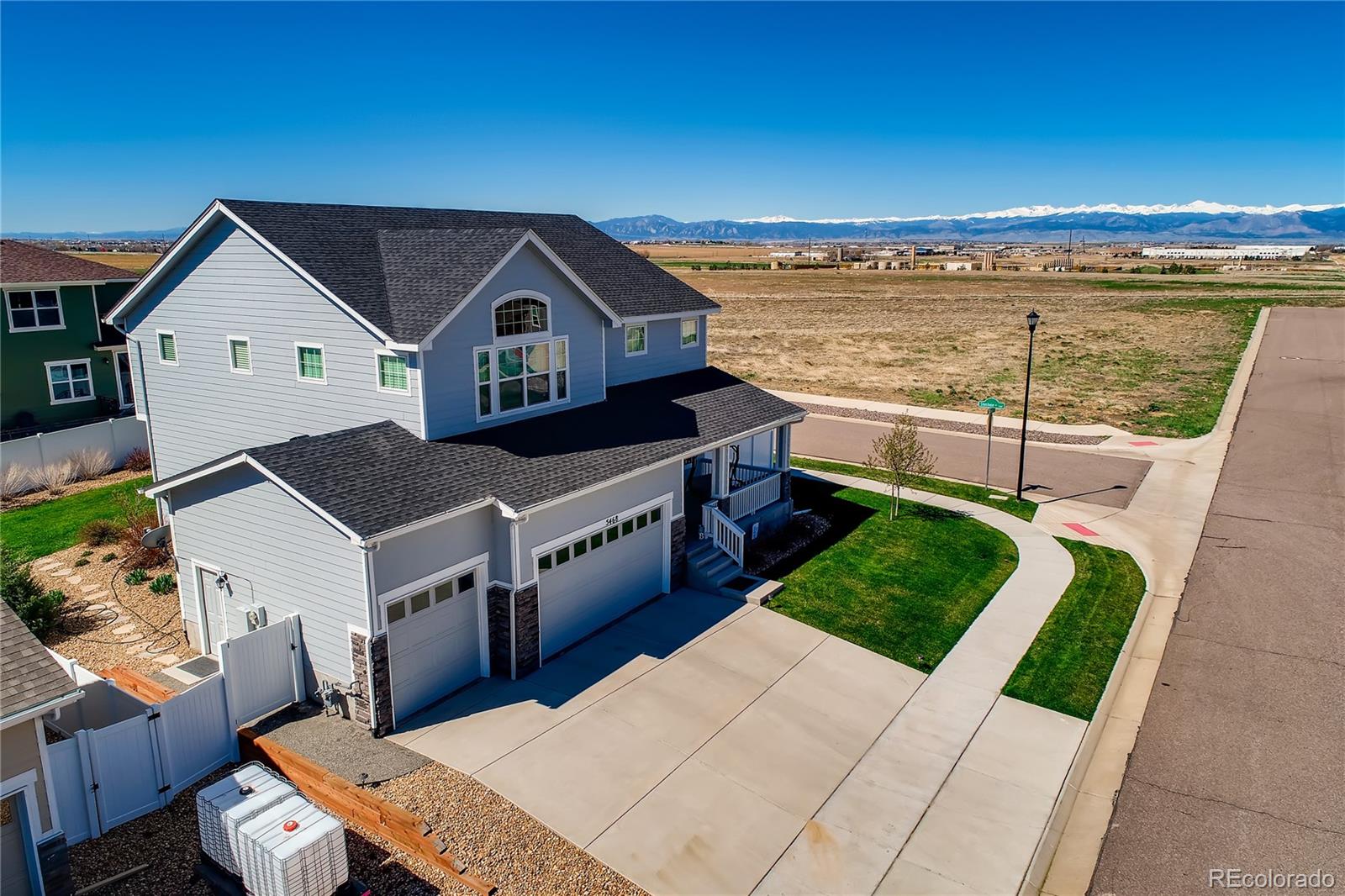 5468 Wetlands Drive Frederick, CO 80504 - Photo 3 of 34