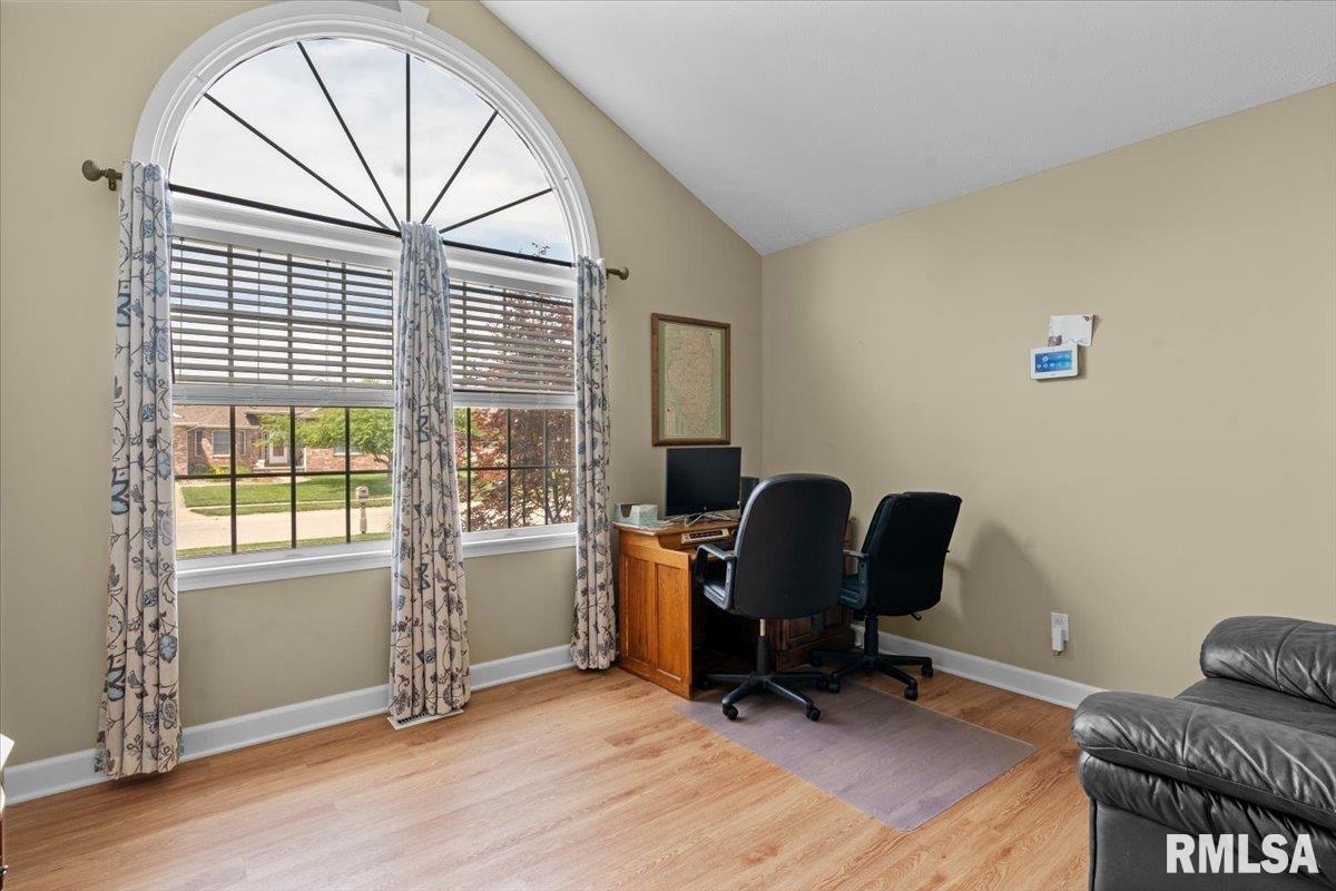 5316 Manhattan Drive Springfield, IL 62711 - Photo 26 of 45 Gallery Image 26