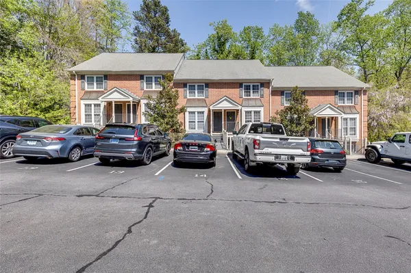 $699,900 | 120 Daniel Drive, Unit 14, Clemson, SC 29631