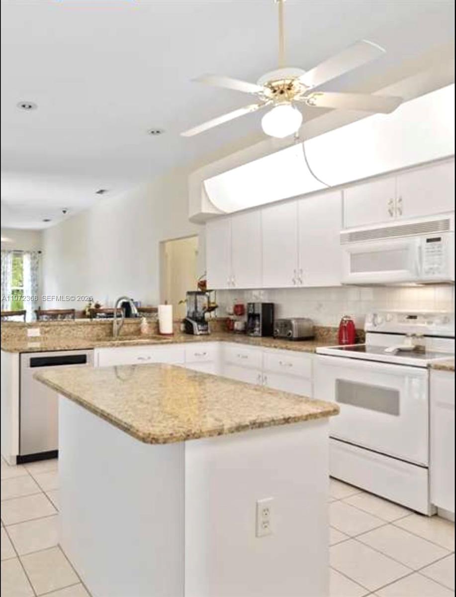 13448 Mauna Loa Court Spring Hill, FL 34609 - Photo 6 of 9