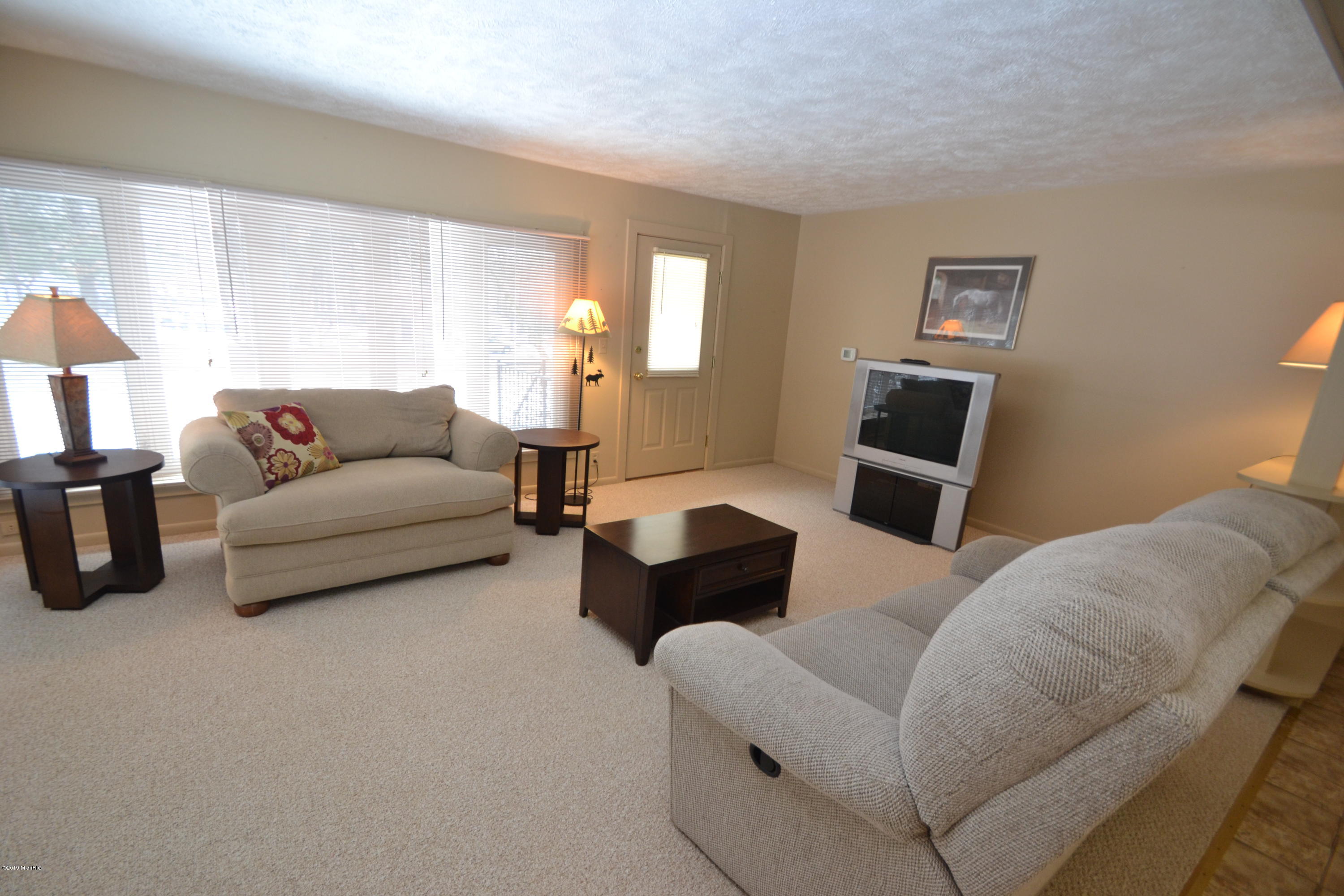 926 East Sidney Road Stanton, MI 48888 - Photo 10 of 21 DSC_3319