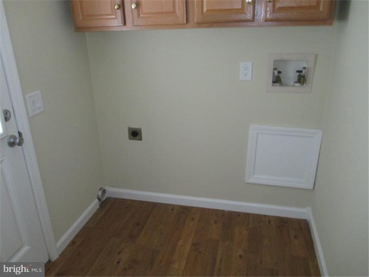 512 Neck Road Burlington, NJ 08016 - Photo 8 of 25 Gallery Image 8