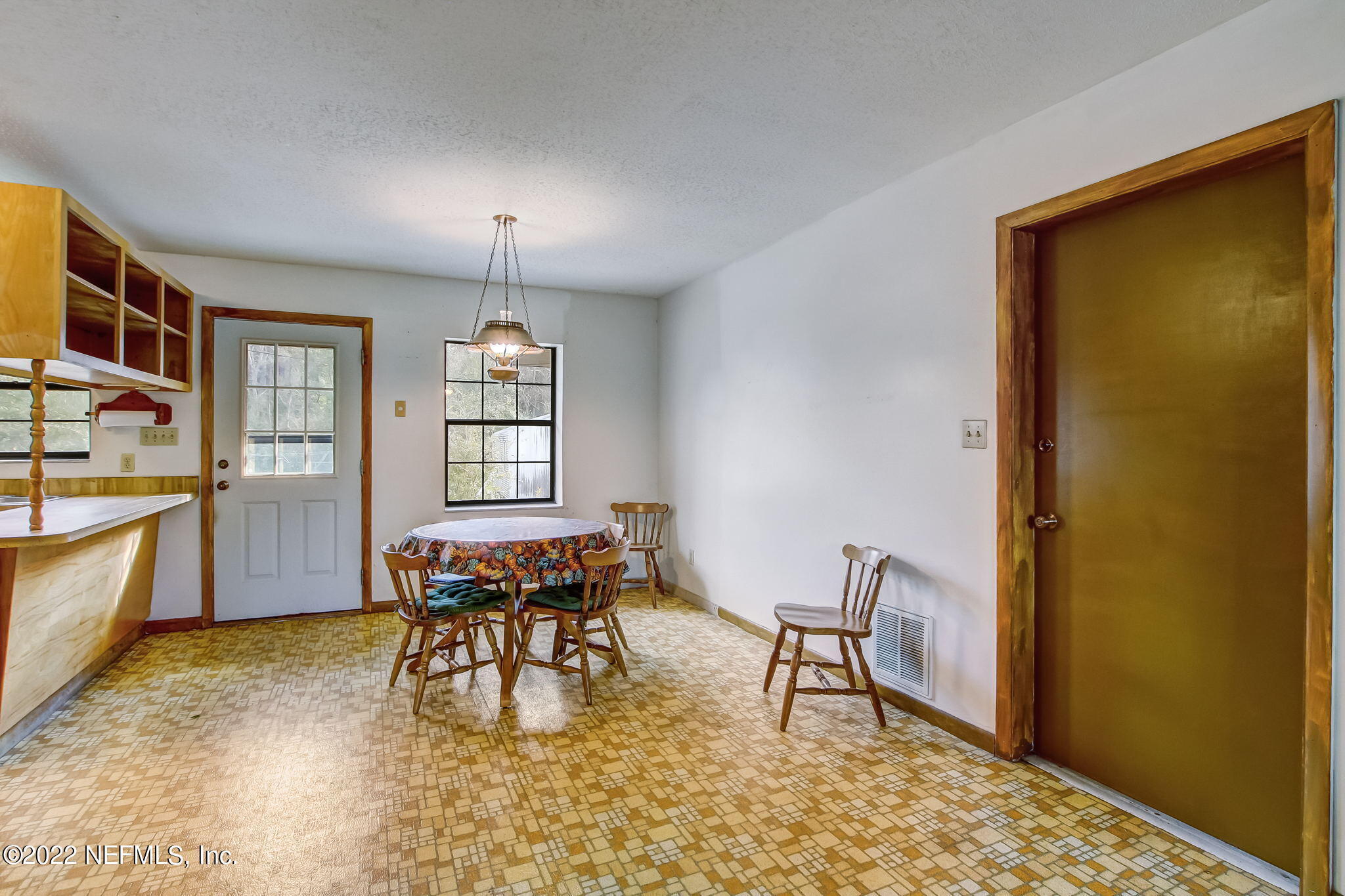 5665 Maverick Road Middleburg, FL 32068 - Photo 8 of 46 Dining Area