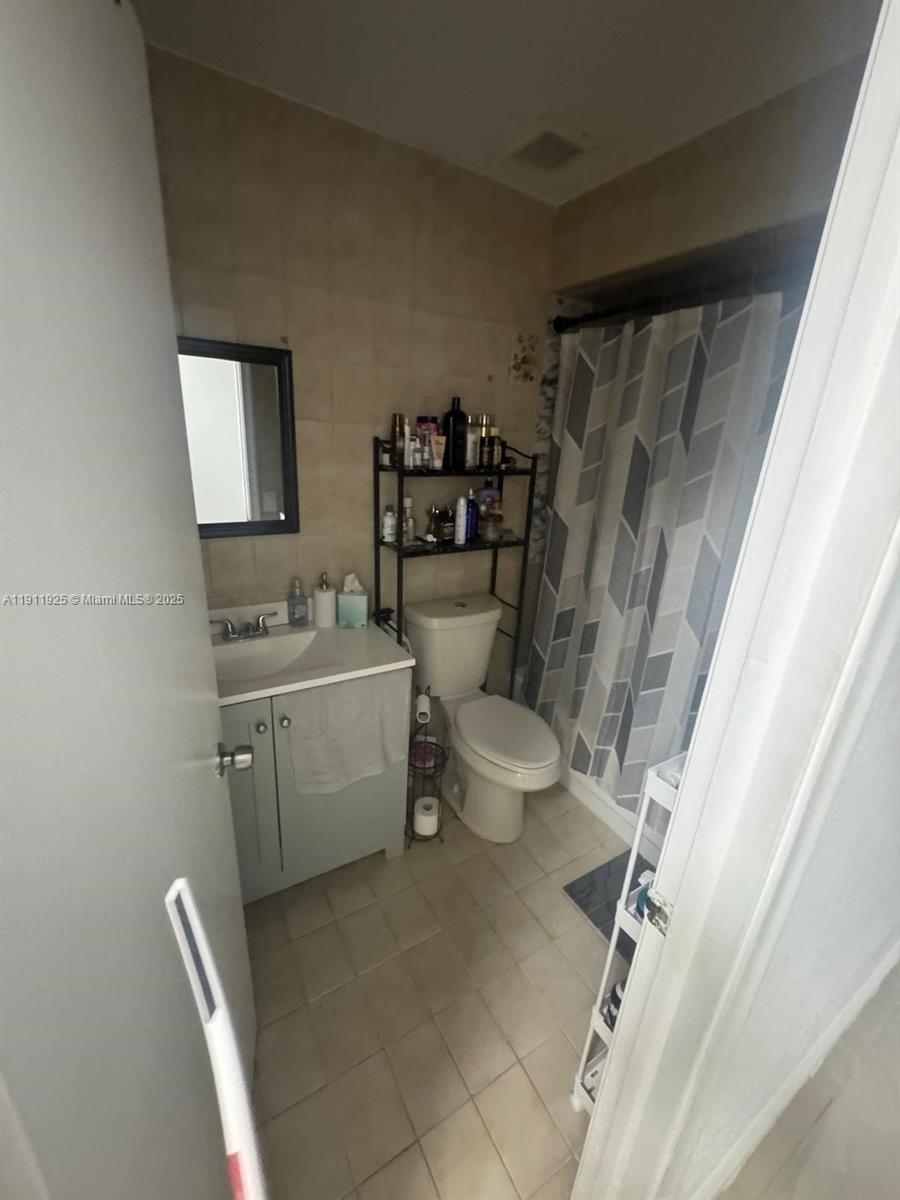 13320 Southwest 99th Street Miami, FL 33186 - Photo 18 of 26