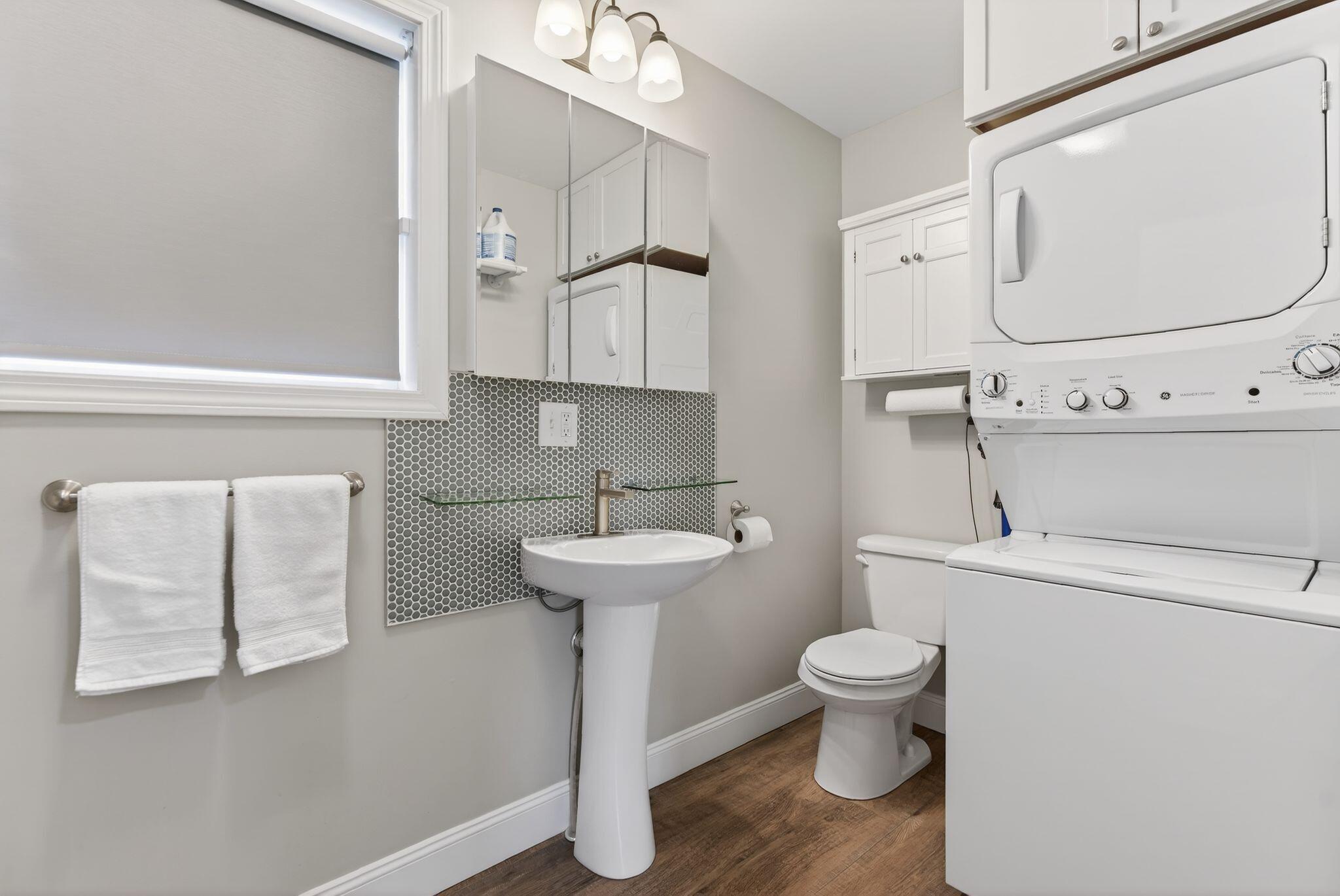 994 Portland Road, Unit 6 Saco, ME 04072 - Photo 14 of 35