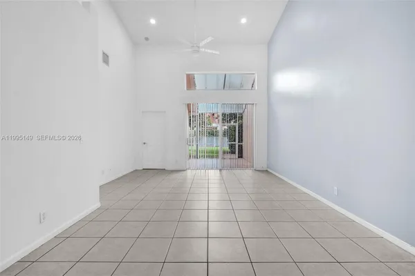 $3,900 | 12675 Northwest 56th Drive, Unit 12675, Coral Springs, FL 33076