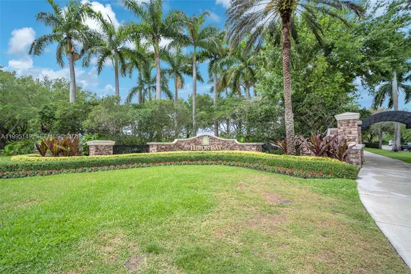 $3,900 | 12675 Northwest 56th Drive, Unit 12675, Coral Springs, FL 33076