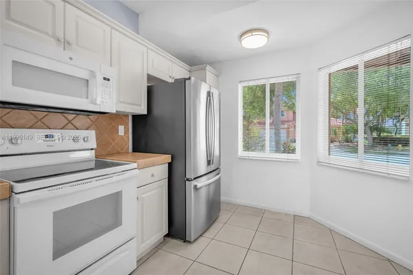 $3,900 | 12675 Northwest 56th Drive, Unit 12675, Coral Springs, FL 33076