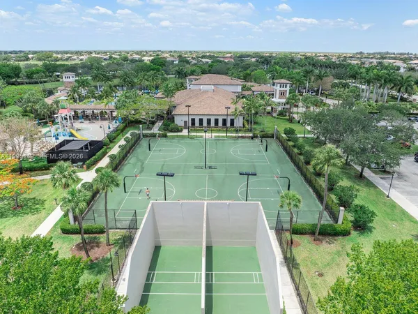 $3,900 | 12675 Northwest 56th Drive, Unit 12675, Coral Springs, FL 33076