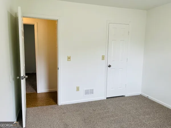 $995 | 814 East Tinsley Street, Unit 814, Griffin, GA 30223