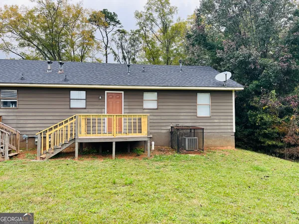 $995 | 814 East Tinsley Street, Unit 814, Griffin, GA 30223
