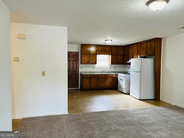 $995 | 814 East Tinsley Street, Unit 814, Griffin, GA 30223