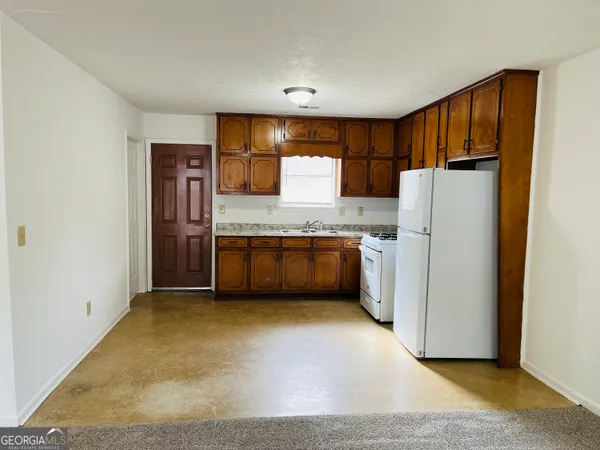 $995 | 814 East Tinsley Street, Unit 814, Griffin, GA 30223