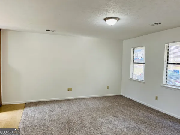 $995 | 814 East Tinsley Street, Unit 814, Griffin, GA 30223