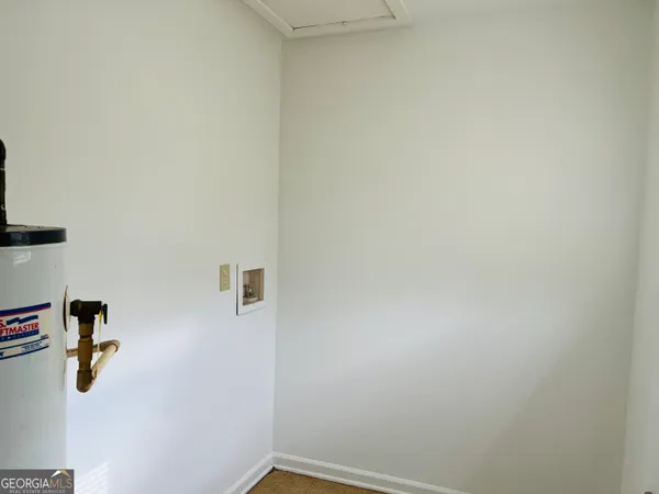 $995 | 814 East Tinsley Street, Unit 814, Griffin, GA 30223