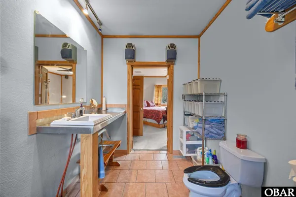 $500,000 | 40145 North End Road, Avon, NC 27915