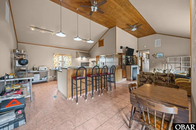 $500,000 | 40145 North End Road, Avon, NC 27915