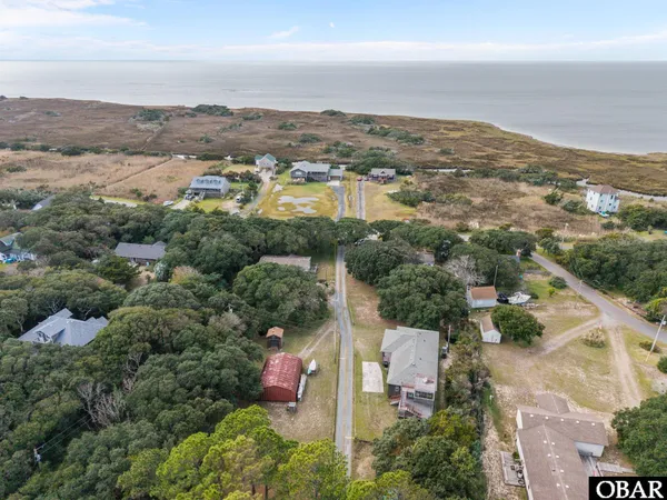 $500,000 | 40145 North End Road, Avon, NC 27915