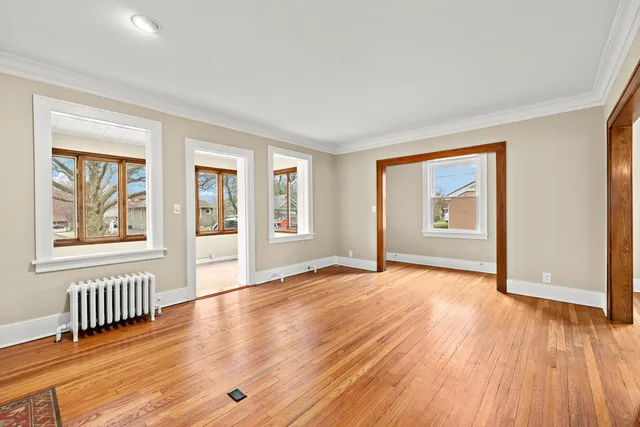 $675,000 | 82 South Williams Street, Crystal Lake, IL 60014