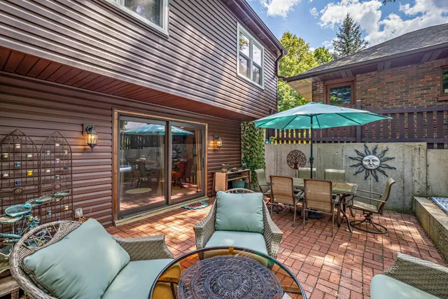 $675,000 | 82 South Williams Street, Crystal Lake, IL 60014