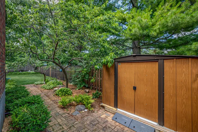 $675,000 | 82 South Williams Street, Crystal Lake, IL 60014