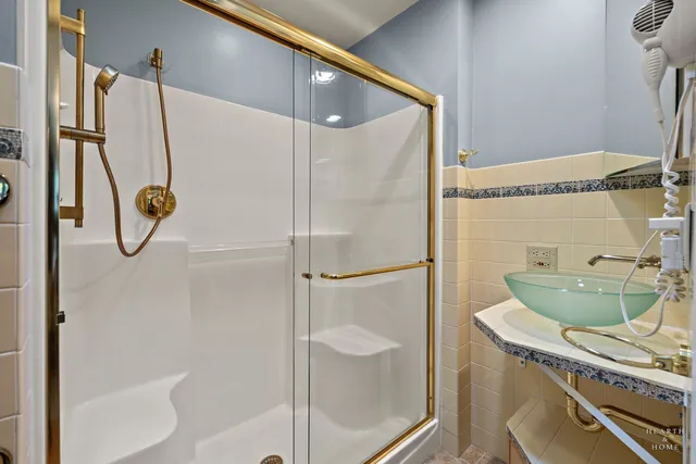 $675,000 | 82 South Williams Street, Crystal Lake, IL 60014