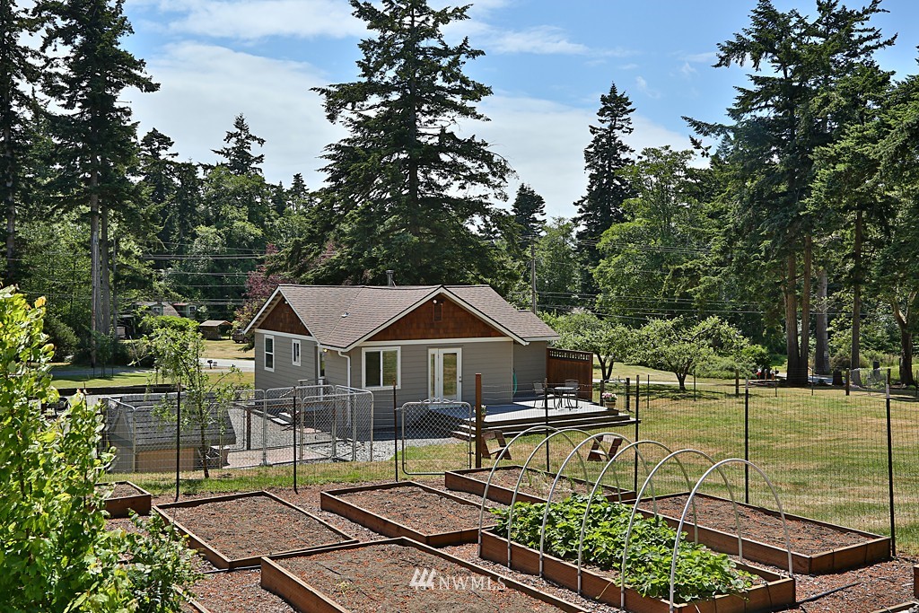217 Fort Casey Road Coupeville, WA 98239 - Photo 17 of 24 Gallery Image 17