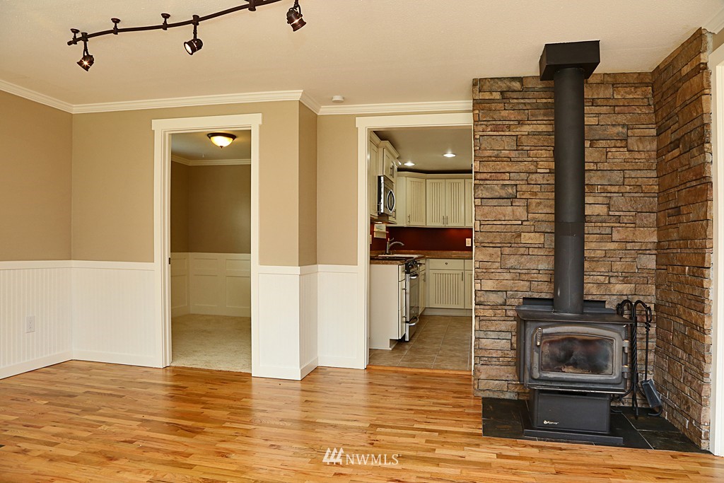 217 Fort Casey Road Coupeville, WA 98239 - Photo 7 of 24 Gallery Image 7