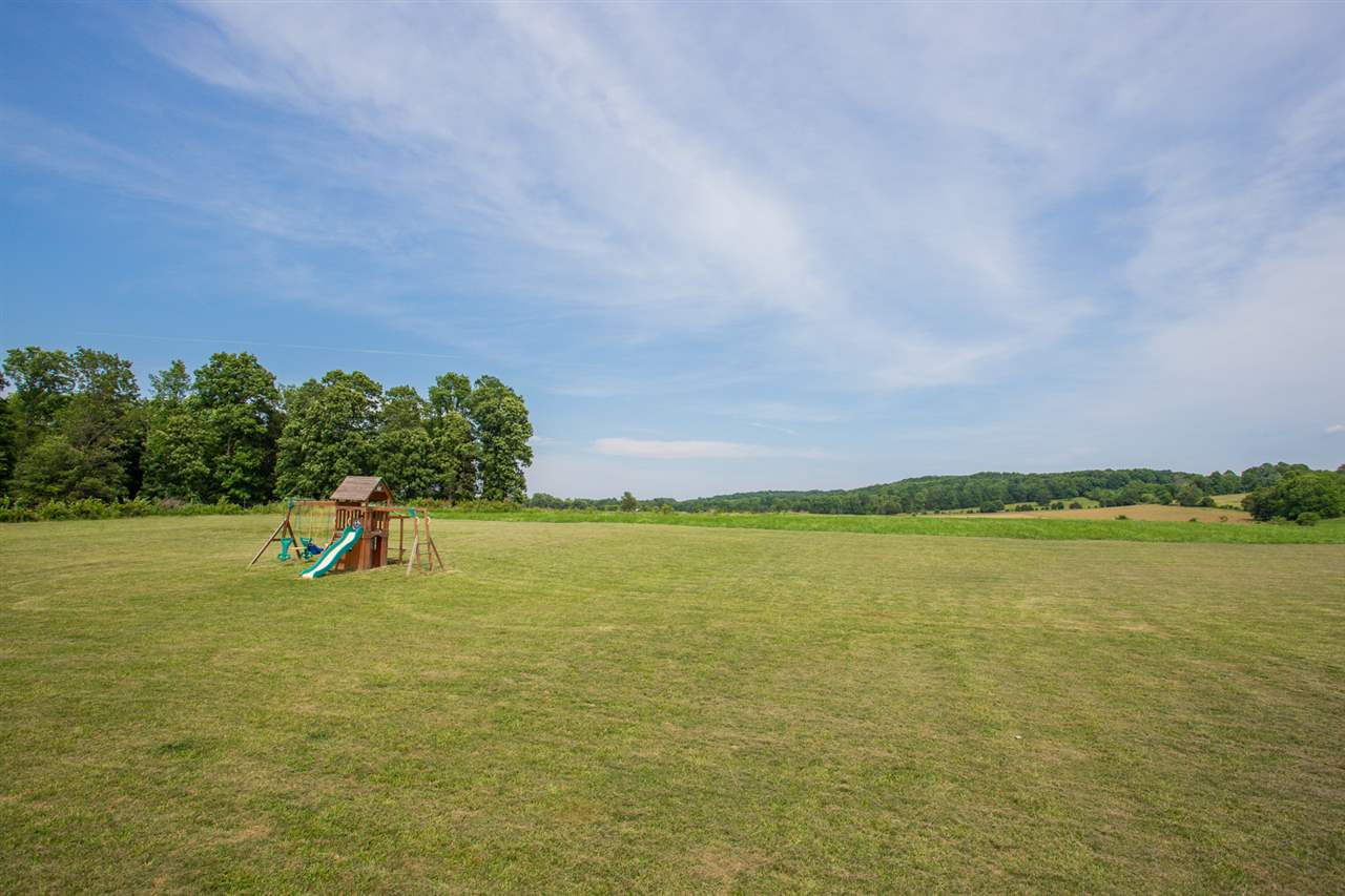 3270 White Road Spencer, IN 47460 - Photo 5 of 23