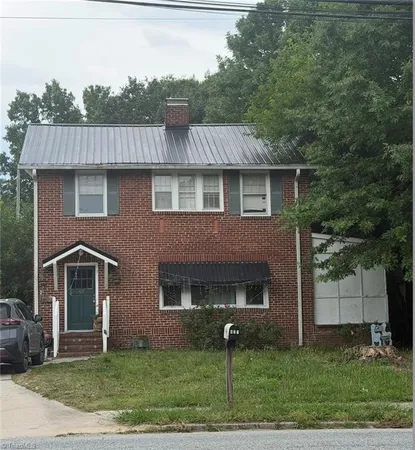 $189,900 | 427 West Lexington Avenue, High Point, NC 27262