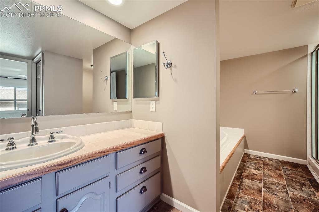 3111 Broadmoor Valley Road, Unit B Colorado Springs, CO 80906 - Photo 17 of 26