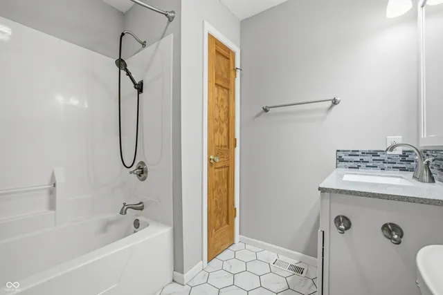 $225,000 | 760 East Harrison Street, Martinsville, IN 46151