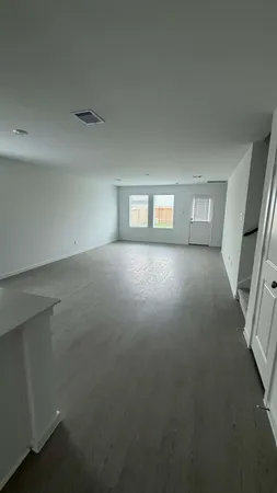 $2,300 | 464 San Miguel Creek Drive, Katy, TX 77493